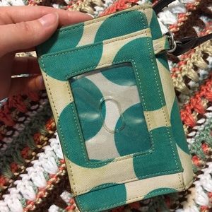 Thirty-One Wristlet